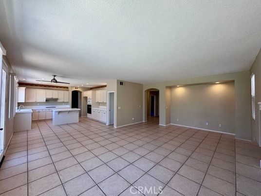 Empty room, Interior, Kitchen, Recessed Lighting