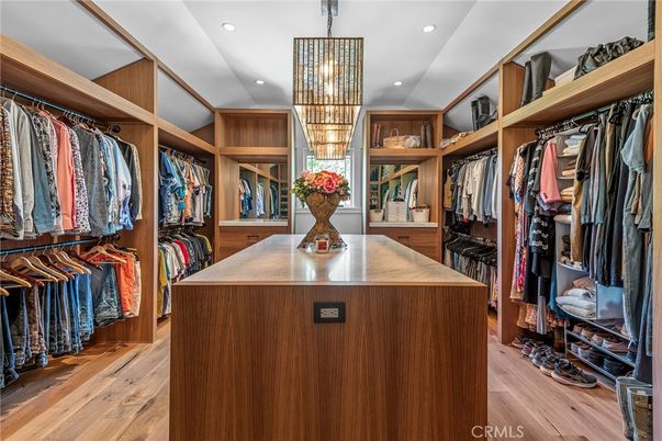 Interior, Recessed Lighting, Walk-in Closets, Wood Texture Flooring