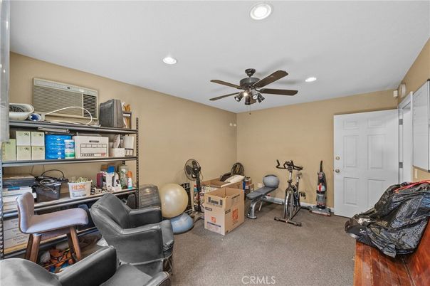 Fitness Equipment, Interior, Recessed Lighting