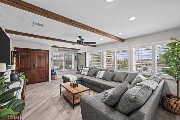 Interior, Living room, Recessed Lighting, Wooden Beams, Wood Texture Flooring