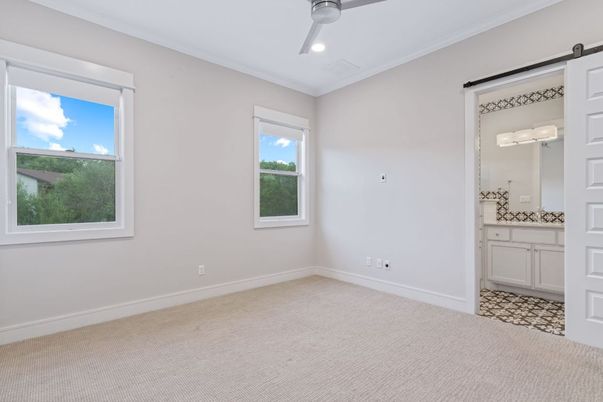 Bathroom, Empty room, Interior, Recessed Lighting