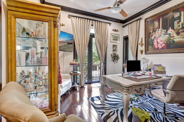Home Office, Interior, Recessed Lighting, Wood Texture Flooring