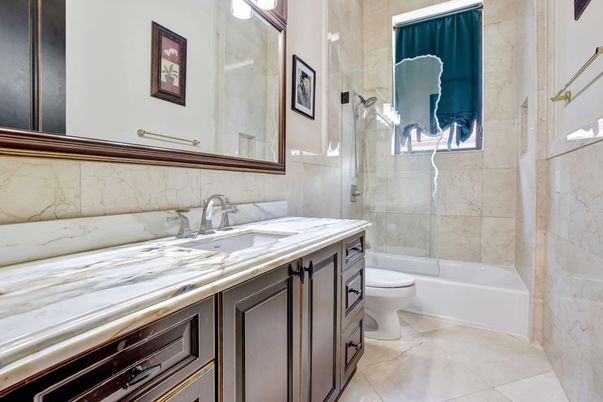 Bathroom, Glass Shower, Interior