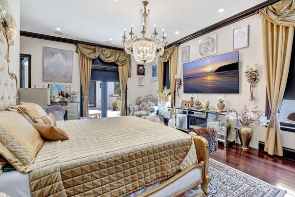 Bedroom, Chandelier, Interior, Recessed Lighting, Wood Texture Flooring