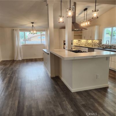 Interior, Kitchen, Pendant Lights, Wood Texture Flooring
