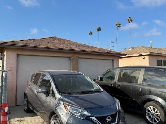 Detached Garage, Exterior