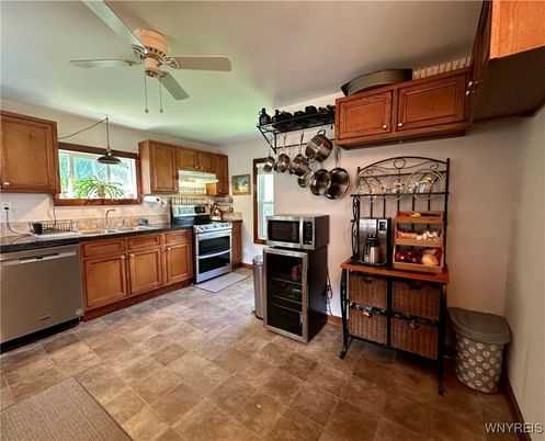 Interior, Kitchen, Pendant Lights, Stainless Steel Appliances