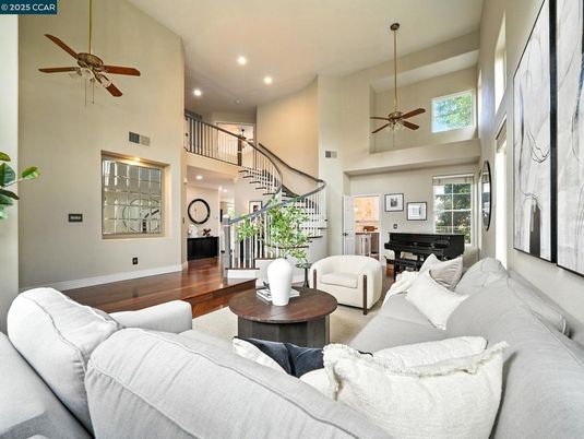 Interior, Living room, Piano, Recessed Lighting, Wood Texture Flooring