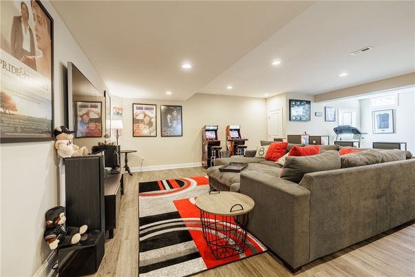 Interior, Living room, Recessed Lighting, Wood Texture Flooring