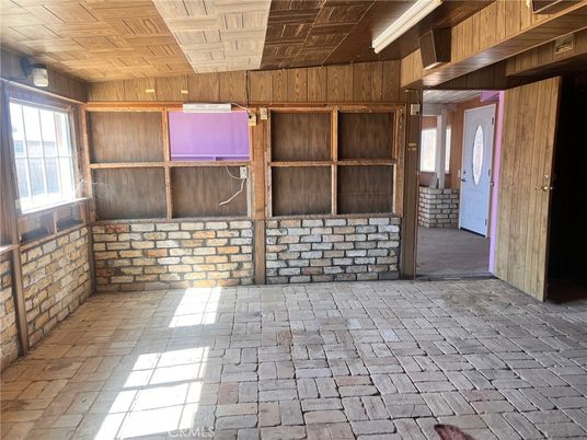 Empty room, Interior, Wooden Ceilings, Wooden Walls