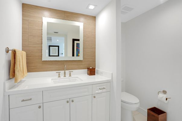 Bathroom, Interior, Recessed Lighting