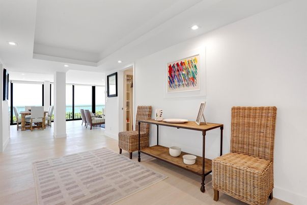 Home Office, Interior, Recessed Lighting, Water, Wood Texture Flooring