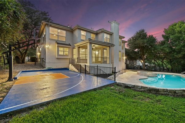 Backyard, Exterior, Pool