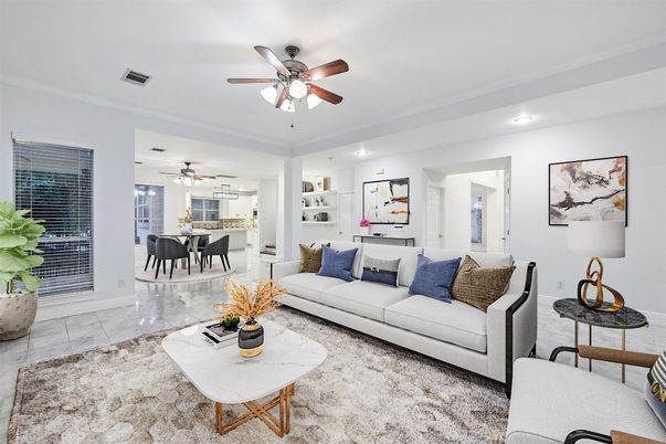 Dining room, Interior, Living room, Recessed Lighting