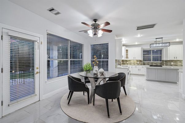 Dining room, Interior, Kitchen, Marble, Recessed Lighting