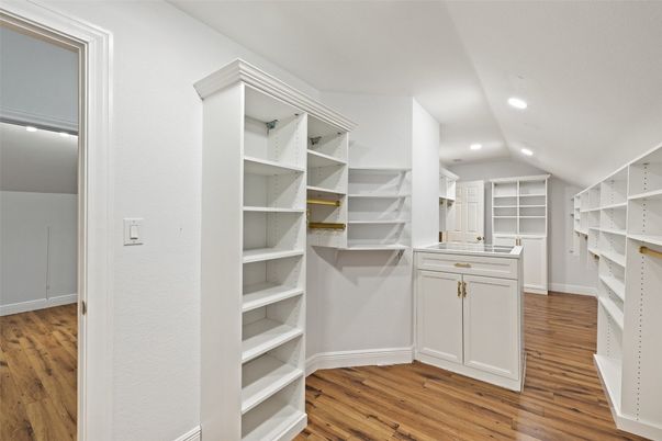 Interior, Recessed Lighting, Walk-in Closets, Wood Texture Flooring