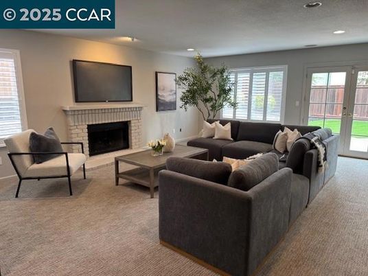 Fireplace, Interior, Living room, Recessed Lighting