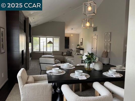 Dining room, Interior, Living room, Pendant Lights, Recessed Lighting