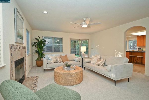 Fireplace, Interior, Living room, Recessed Lighting
