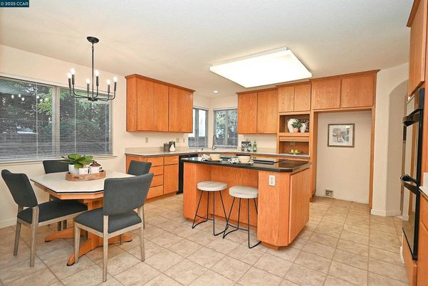 Dining room, Interior, Kitchen, Pendant Lights, Recessed Lighting
