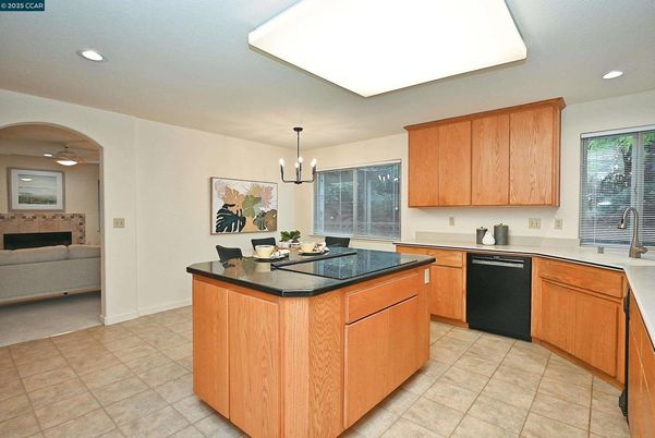Dining room, Interior, Kitchen, Pendant Lights, Recessed Lighting