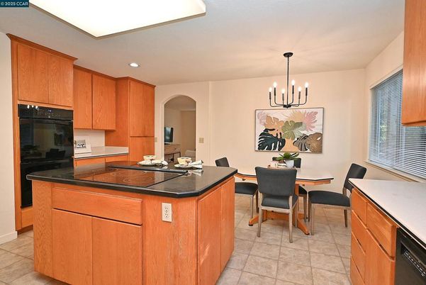 Dining room, Interior, Kitchen, Pendant Lights, Recessed Lighting
