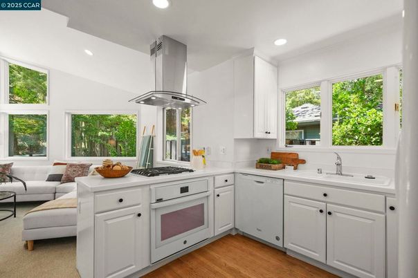 Interior, Kitchen, Living room, Recessed Lighting, Wood Texture Flooring