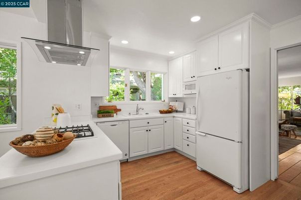 Interior, Kitchen, Recessed Lighting, Wood Texture Flooring