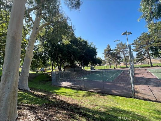 Exterior, Tennis Courts