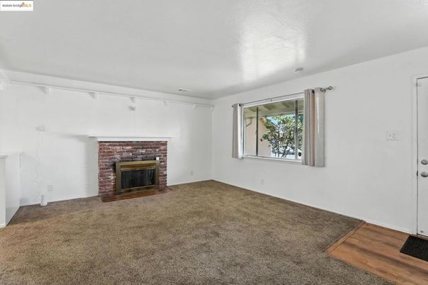 Empty room, Fireplace, Interior