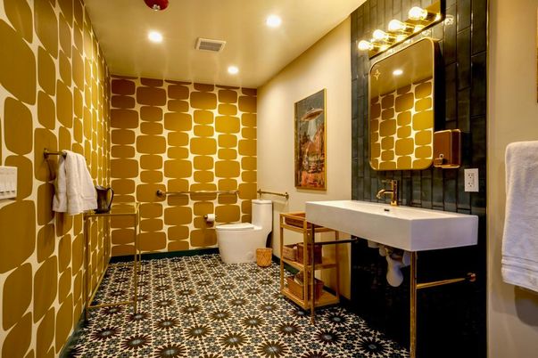 Bathroom, Interior, Recessed Lighting