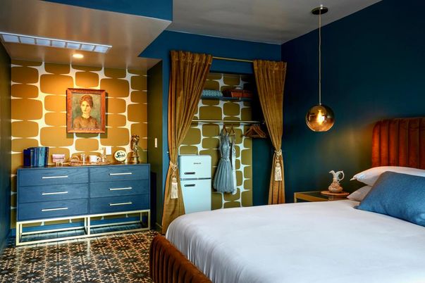Bedroom, Interior, Pendant Lights