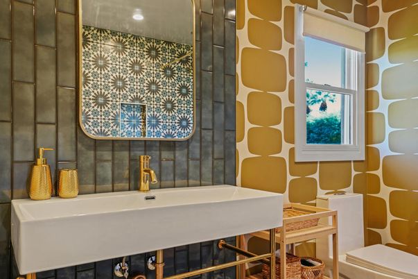 Bathroom, Interior