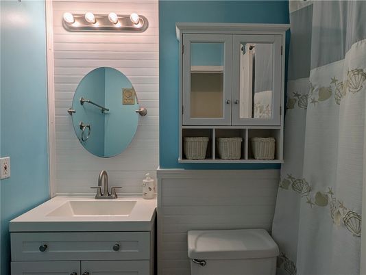 Bathroom, Interior