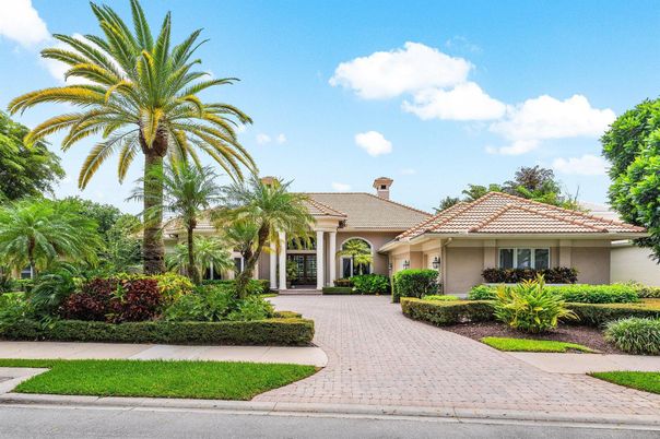 Backyard, Exterior, Facade, Mediterranean