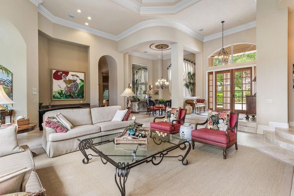 Chandelier, Dining room, Interior, Living room, Pendant Lights, Recessed Lighting