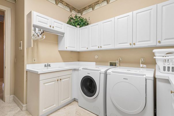 Interior, Washer