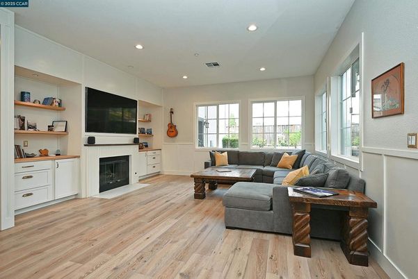Fireplace, Interior, Living room, Recessed Lighting, Wood Texture Flooring