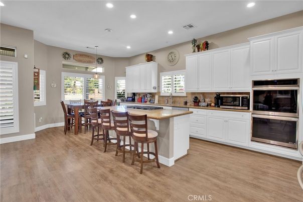 Dining room, Interior, Kitchen, Pendant Lights, Recessed Lighting, Wood Texture Flooring