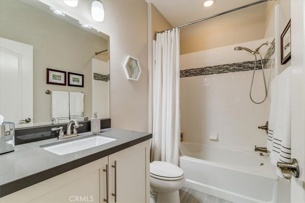 Bathroom, Interior, Recessed Lighting, Wood Texture Flooring