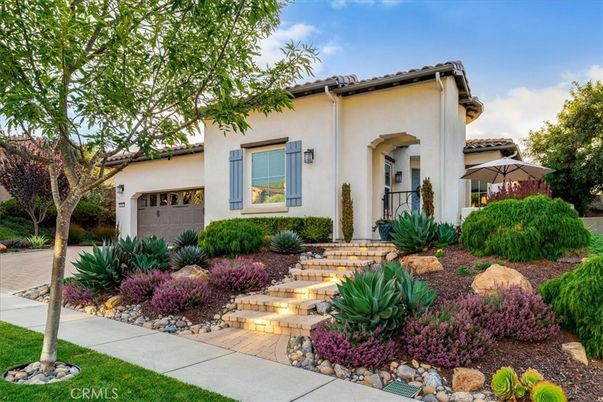 Attached, Exterior, Facade, Spanish Mediterranean