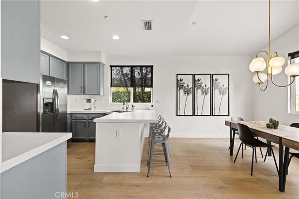Dining room, Interior, Kitchen, Pendant Lights, Recessed Lighting, Wood Texture Flooring