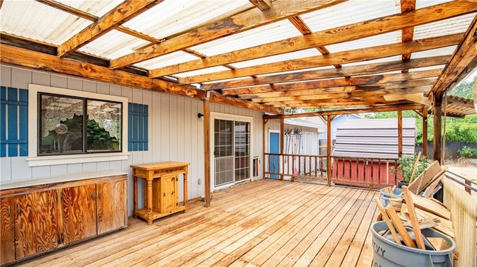 Exterior, Wood Texture Flooring