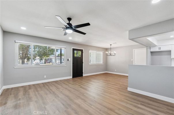 Empty room, Interior, Pendant Lights, Recessed Lighting, Wood Texture Flooring