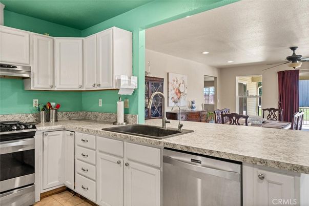 Dining room, Interior, Kitchen, Recessed Lighting, Stainless Steel Appliances