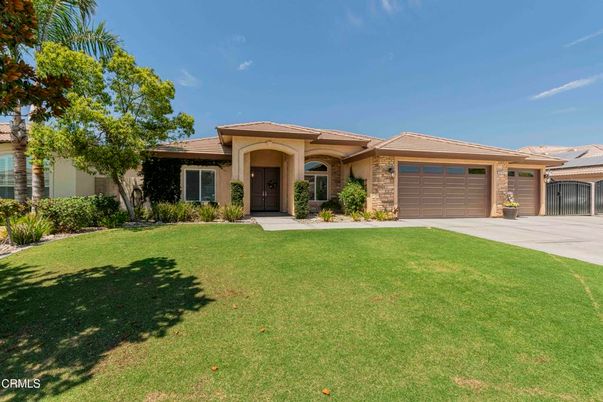 Attached, Backyard, Exterior, Facade, Mediterranean