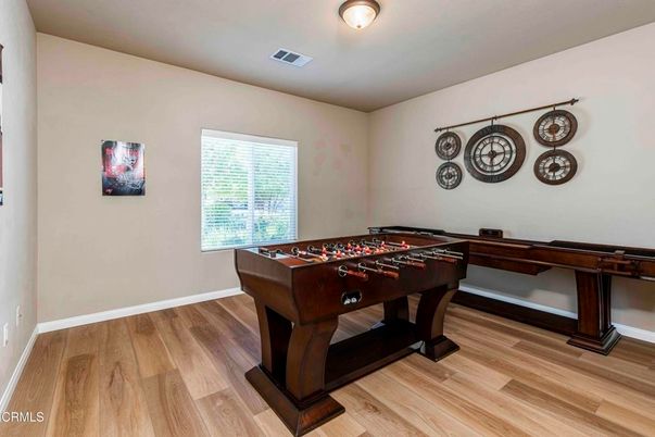 Game Room, Interior, Wood Texture Flooring