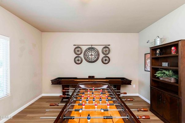 Game Room, Interior, Wood Texture Flooring