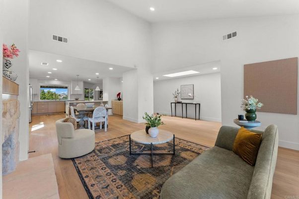 Dining room, Interior, Kitchen, Living room, Pendant Lights, Recessed Lighting, Wood Texture Flooring