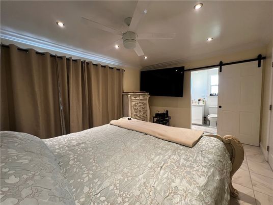 Bedroom, Interior, Recessed Lighting